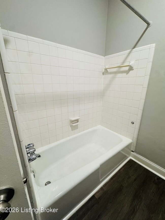 Building Photo - 153 Thierman Ln