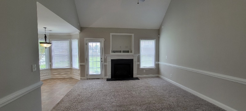 Building Photo - 329 Lafollette Dr