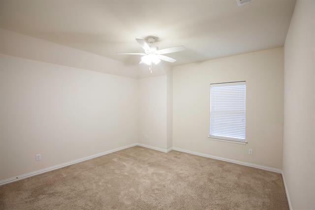 Building Photo - 5601 Fremont Dr