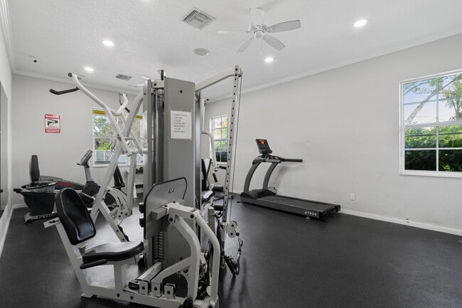 Building Photo - 6791 Lantern Key Dr