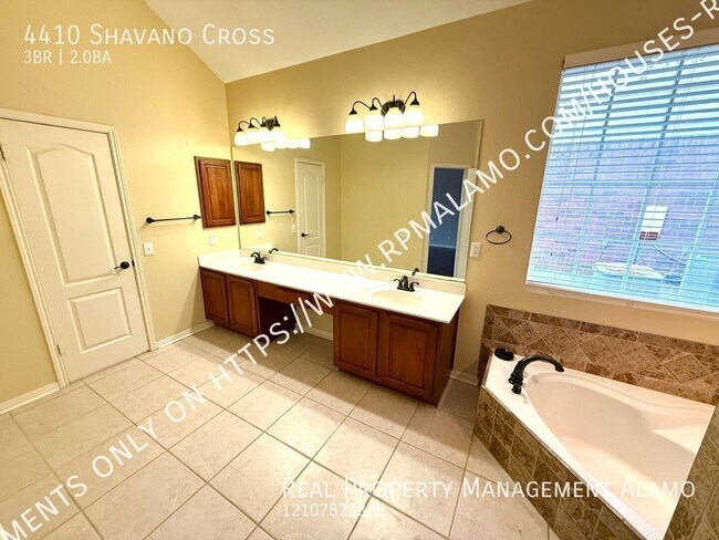 Building Photo - 4410 Shavano Cross