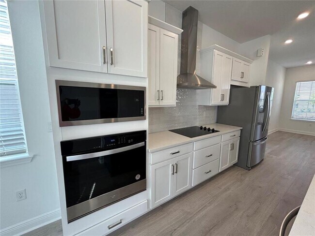 Building Photo - 16902 Hamlin Oasis Lp