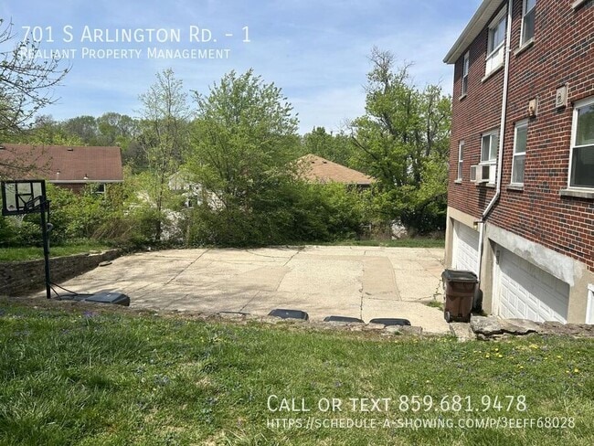 Building Photo - 701 S Arlington Rd