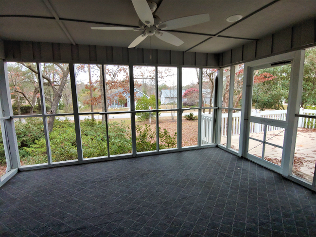 Building Photo - 456 Egret Dr