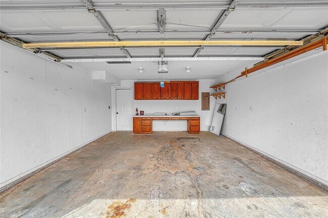 Building Photo - 2805 Shiloh Ln