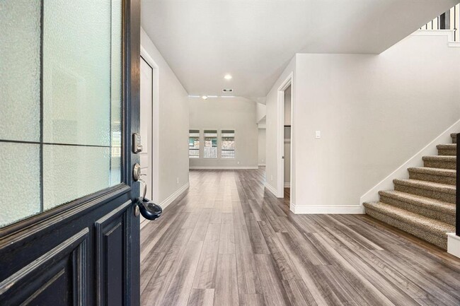 Building Photo - 31214 Gullwing Manor Dr