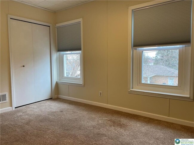 Building Photo - 2066 Grape St