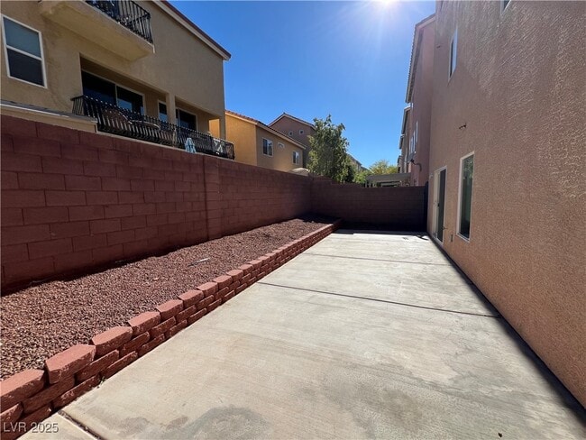 Building Photo - 6703 Bel Canto Ct