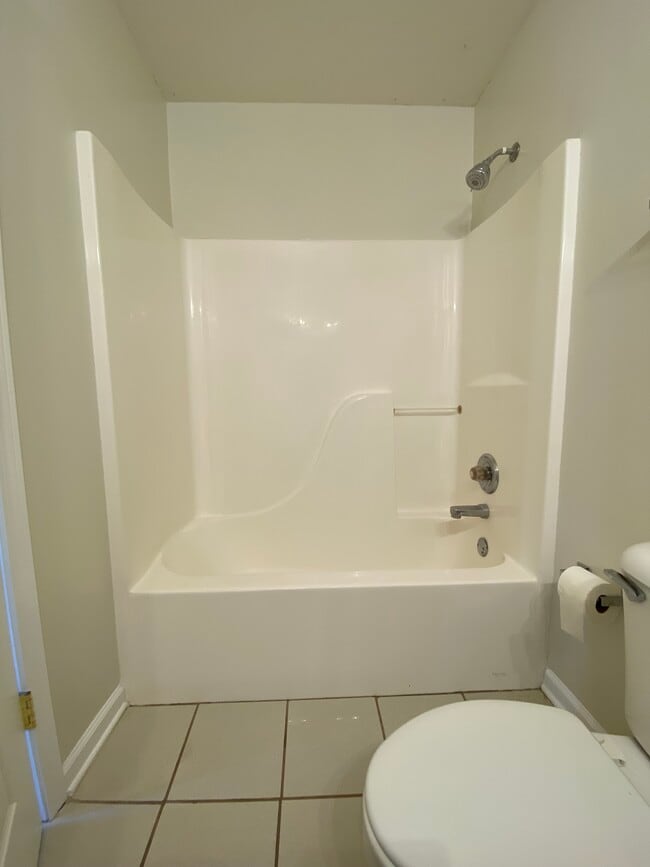 Building Photo - 7012 Bettis Acres Dr