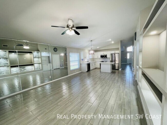 Building Photo - 11554 Woodmount Ln