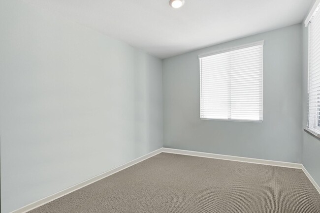 Building Photo - 2361 Acara Cir