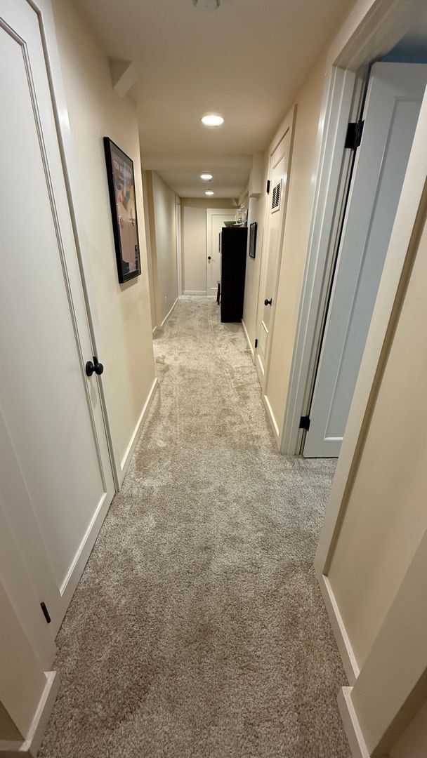 Building Photo - Beautiful Fully Furnished Home in Close-In...