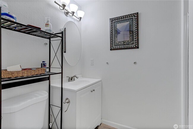 Building Photo - 419 S 325th Pl