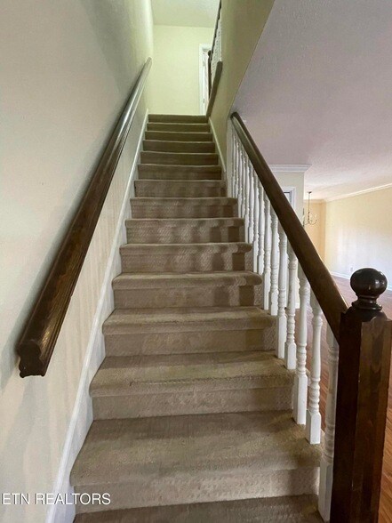 Building Photo - 122 Arcadia Ln