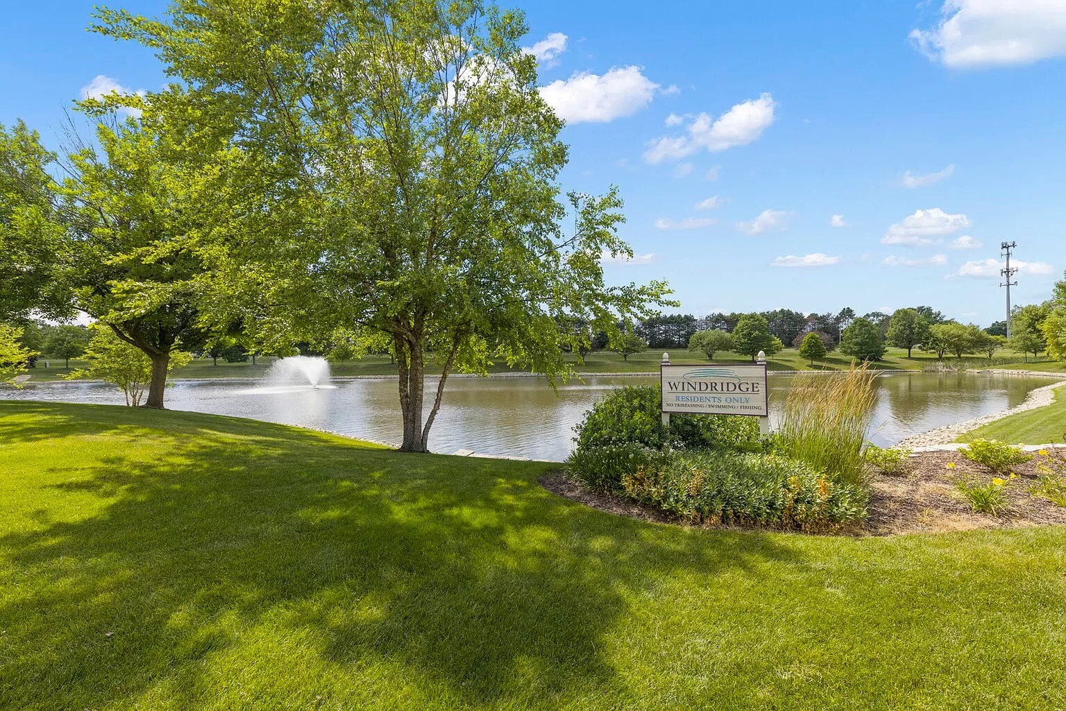 Building Photo - 2503 Sheehan Dr