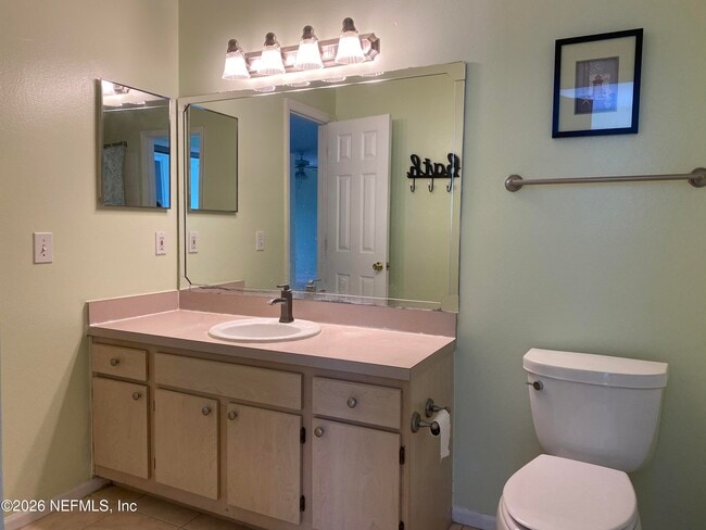 Building Photo - 1655 The Greens Way