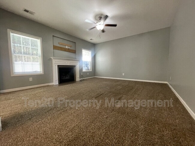 Building Photo - 4955 Brightstar Ln