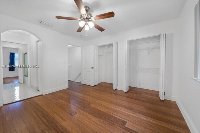 Building Photo - 14260 SW 121st Pl