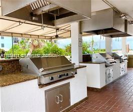 Building Photo - 1201 S Ocean Dr