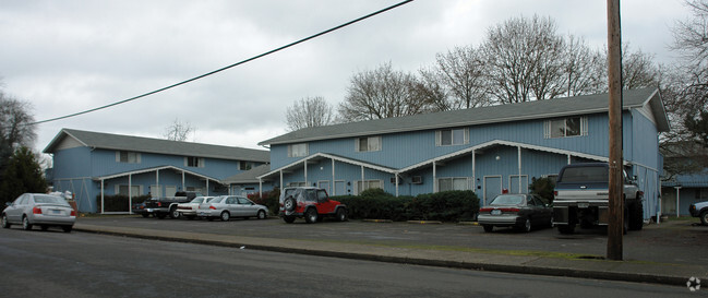 Building Photo - Cedar Tree Apartments