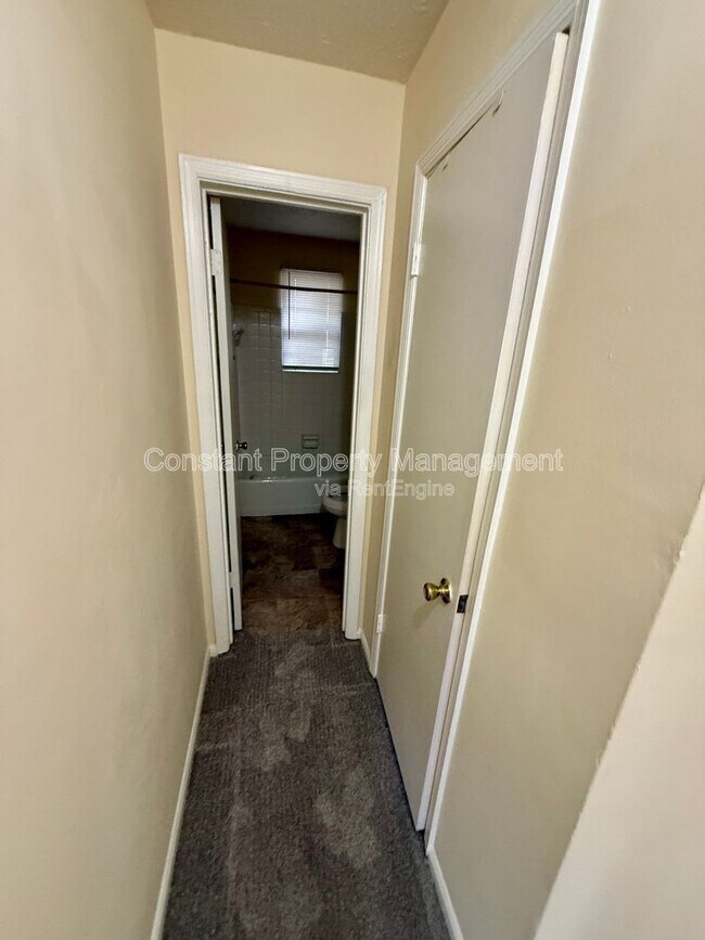 Building Photo - 4357 Azalea Dr