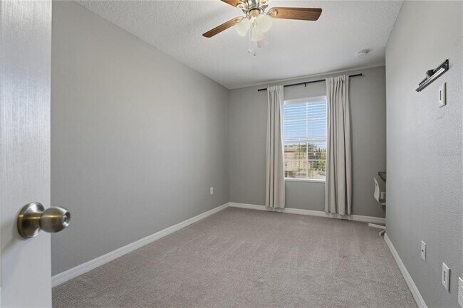 Building Photo - 4320 Fennwood Ct