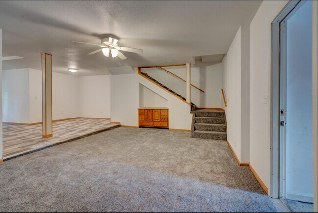 Building Photo - Dunkerton