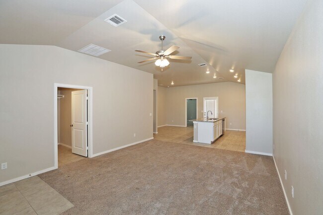 Building Photo - 7205 Athens St