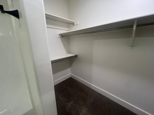 Building Photo - Beautiful Home Built in 2024, Upstairs