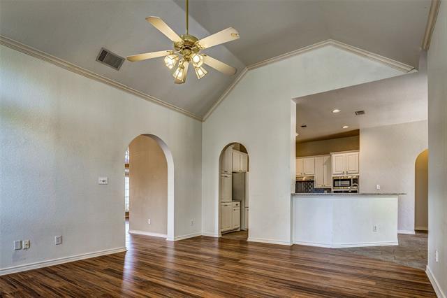 Building Photo - 318 Hampton Ct