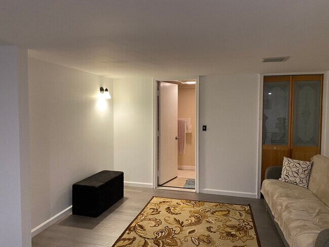 Building Photo - 1019 N 26th St