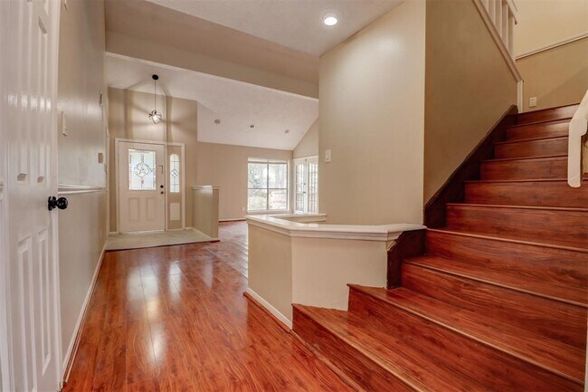 Building Photo - 21102 Marcin Dr