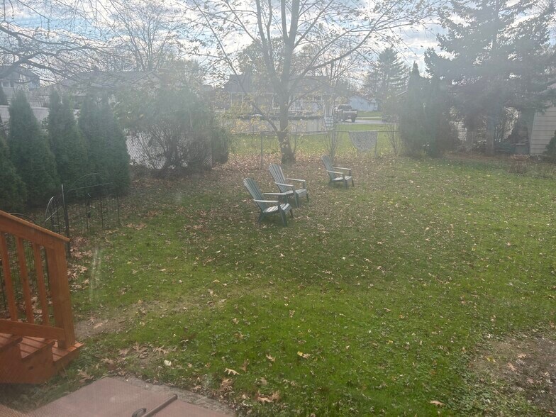 Building Photo - 226 South St