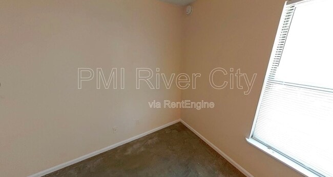 Building Photo - 1202 Maitland Ave