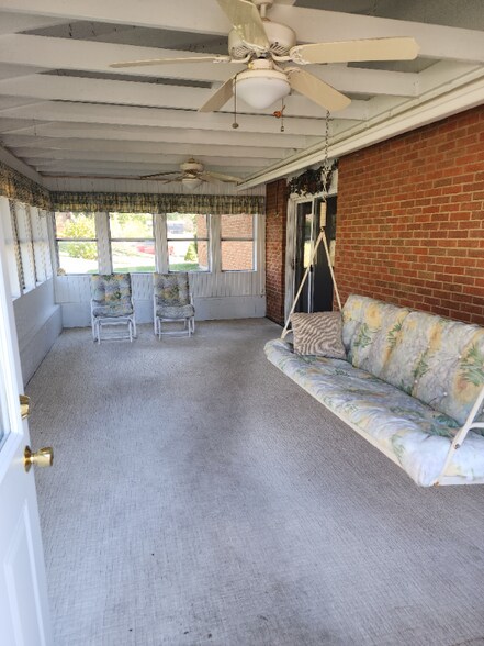 Building Photo - 8346 Ulery Rd
