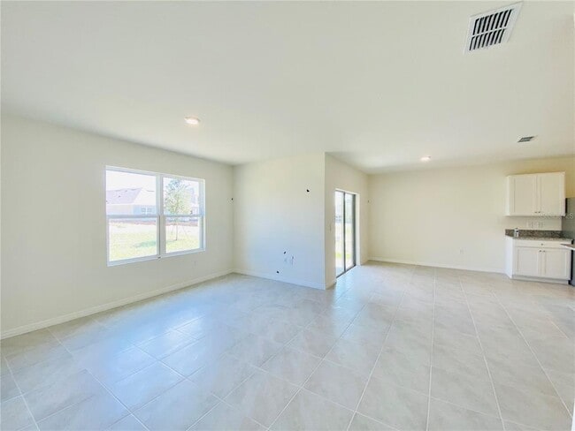 Building Photo - 5709 Horseshoe Loop