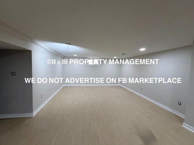 Building Photo - 9209 Hayes Dr