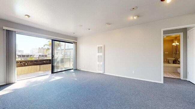 Building Photo - 1817 California St