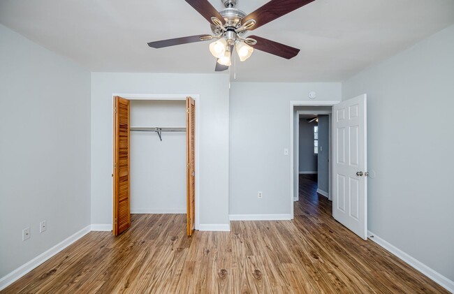 Building Photo - 125 Magnolia Dr