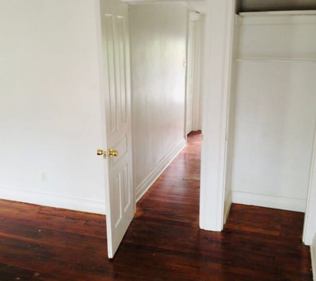 Building Photo - Spacious 3 bedroom 1 Bath - York City SD