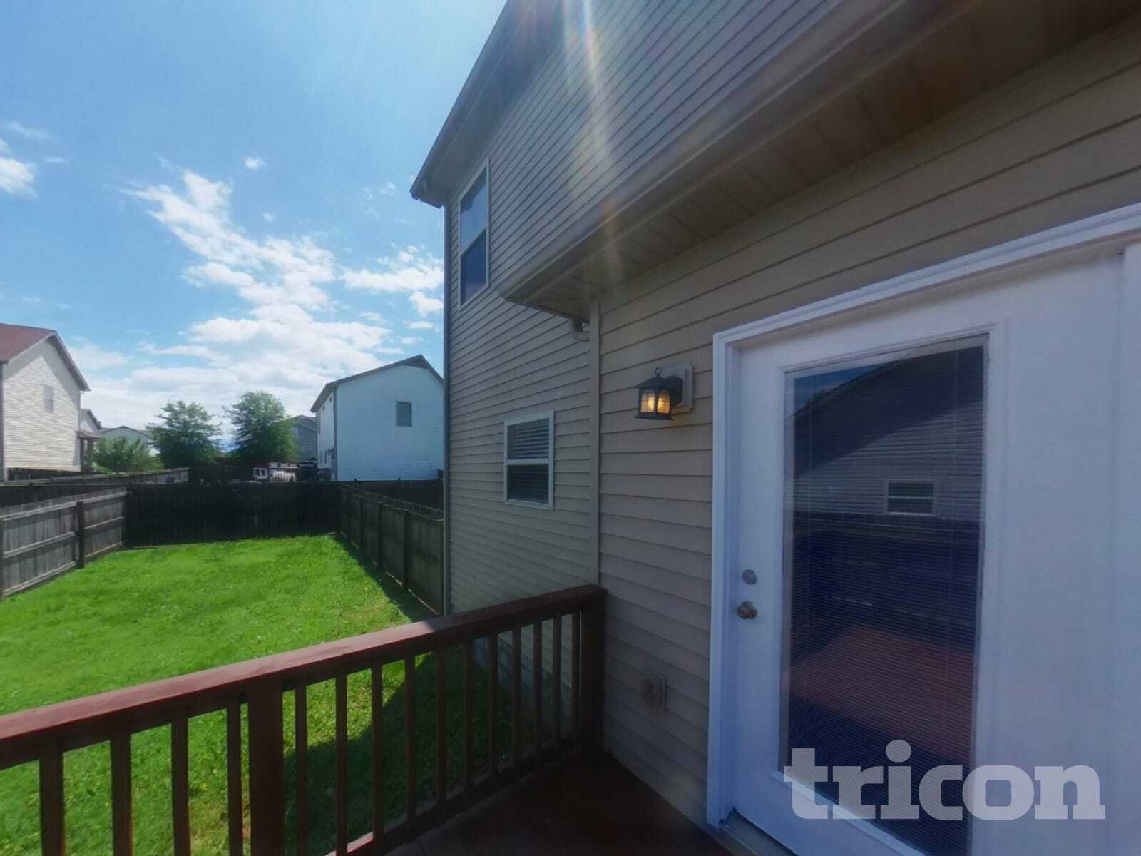 Building Photo - 1729 Alysheba Run