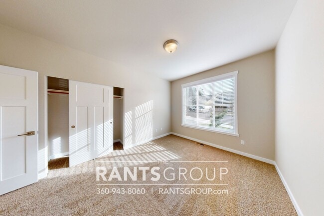 Building Photo - Steilacoom Ridge! Easy I5 Access!