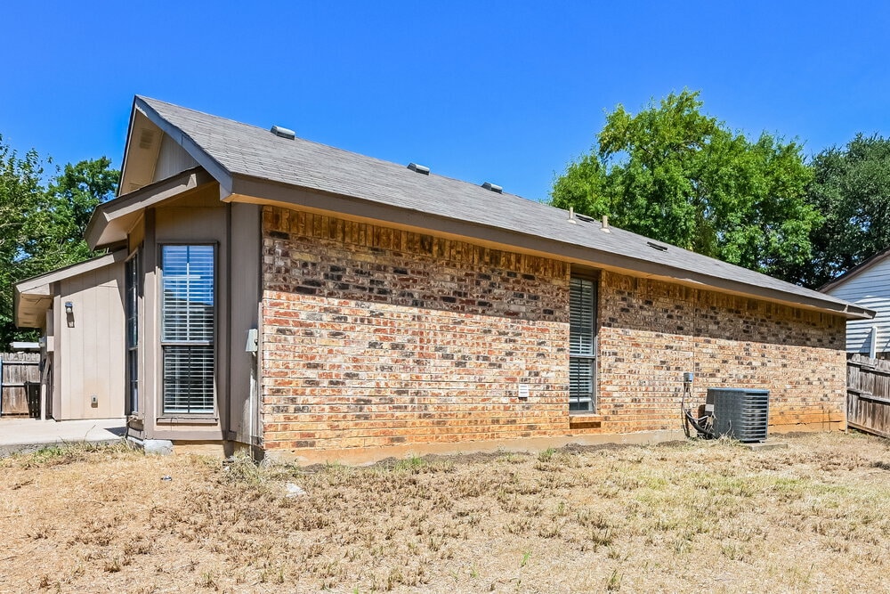 Building Photo - 2811 Galemeadow Dr