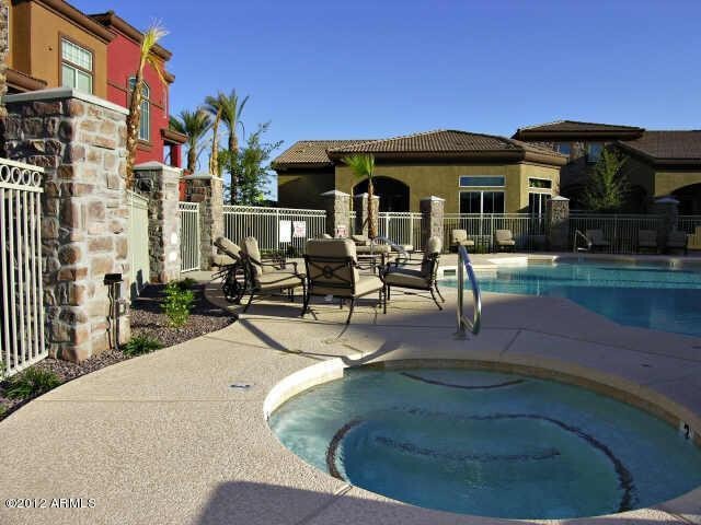 Building Photo - 1920 E Bell Rd