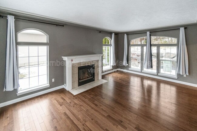 Building Photo - 6415 S Woodland Ct