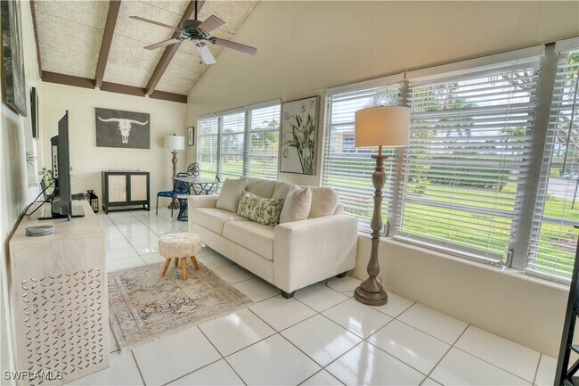 Building Photo - 1069 Forest Lakes Dr