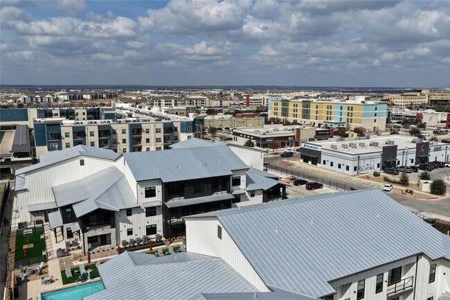 Building Photo - 630 Central Pkwy