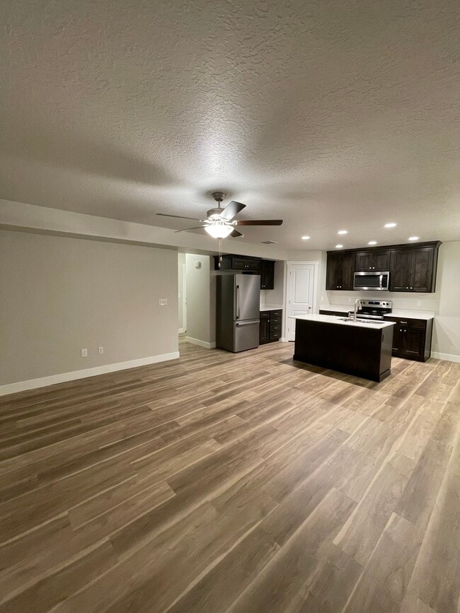 Building Photo - 54 E Ginger Gold Rd