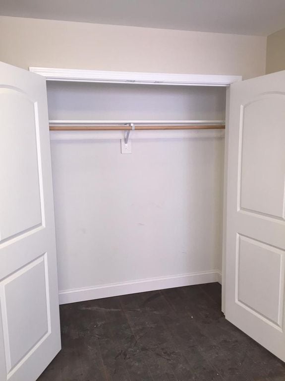 Building Photo - 363 Park Ave