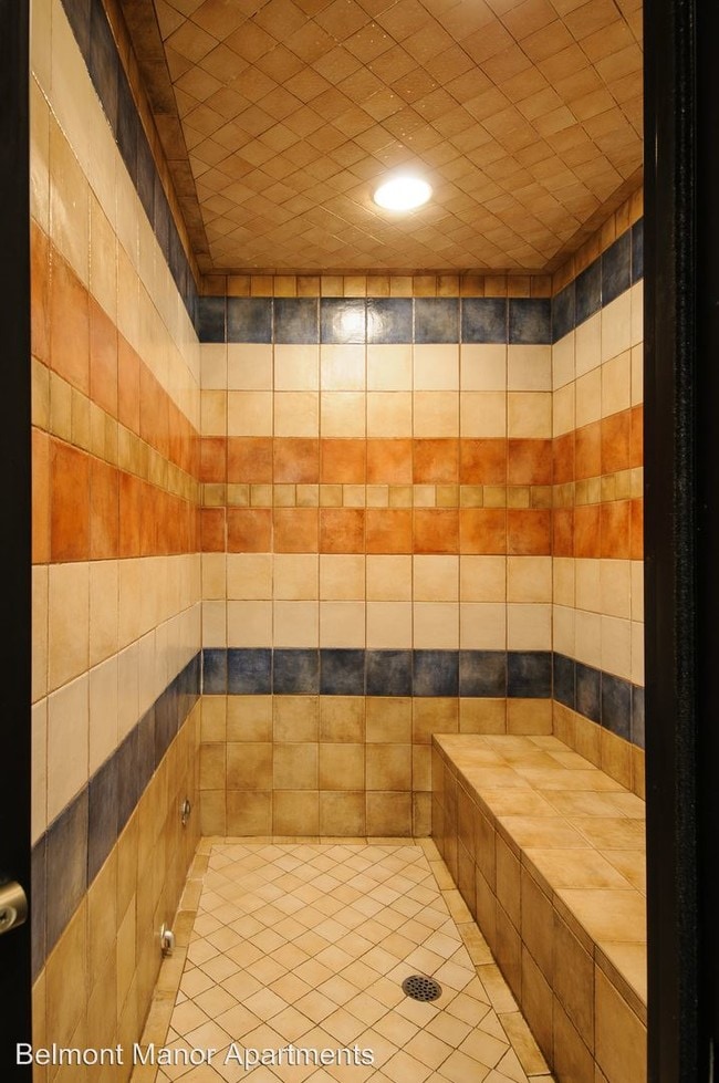 Building Photo - 1005 Ruppel St